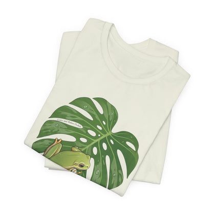 Happy Growing frog on monstera leaf T-Shirt | botanical nature tee