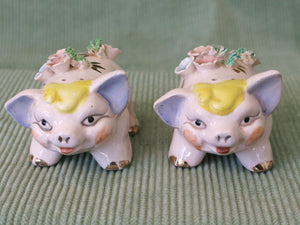 Smiling Pigs-Vintage Salt & Pepper Shakers